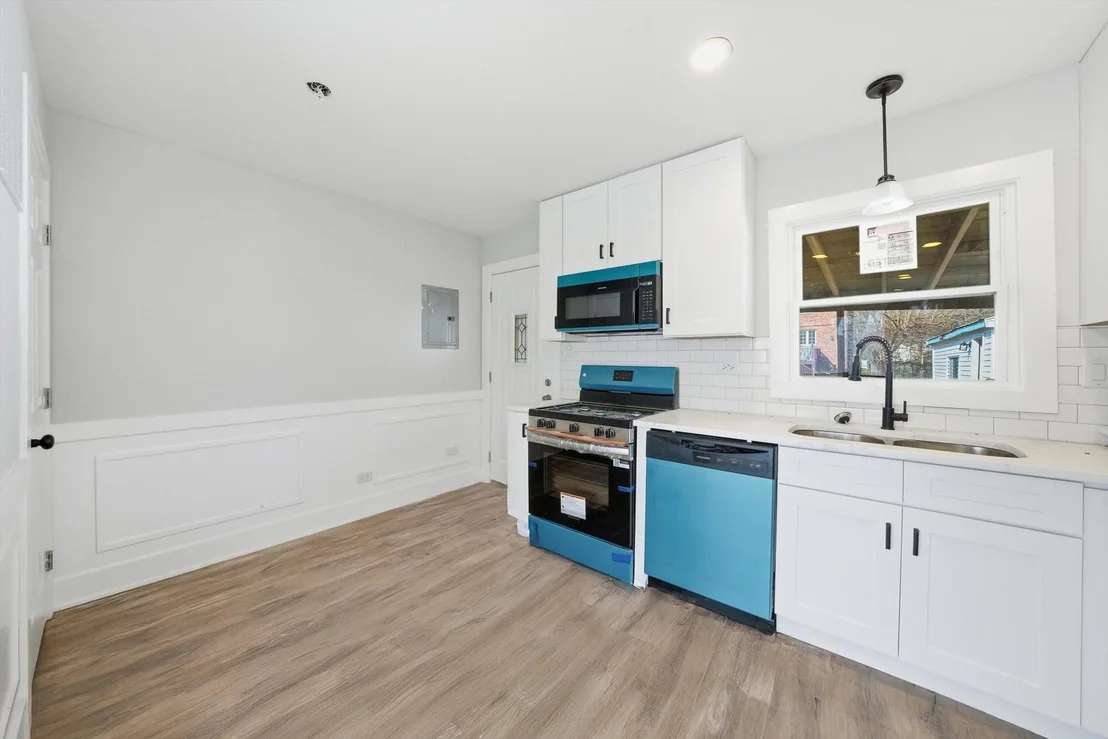 Photo of 8516 Austin Avenue