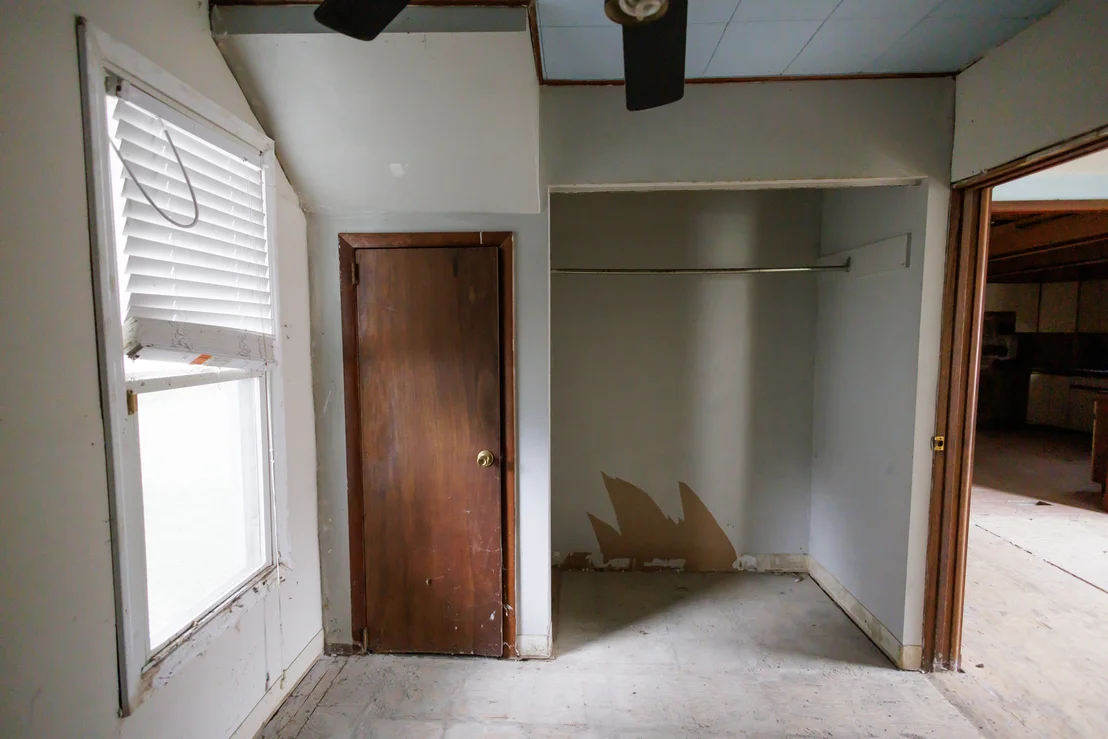 Photo of 980 S 6th Avenue