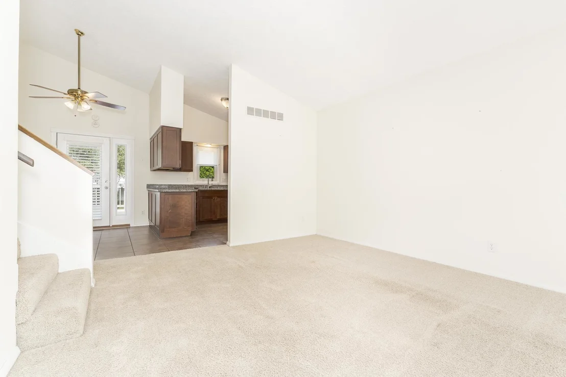 Photo of 207 Greenleaf Drive