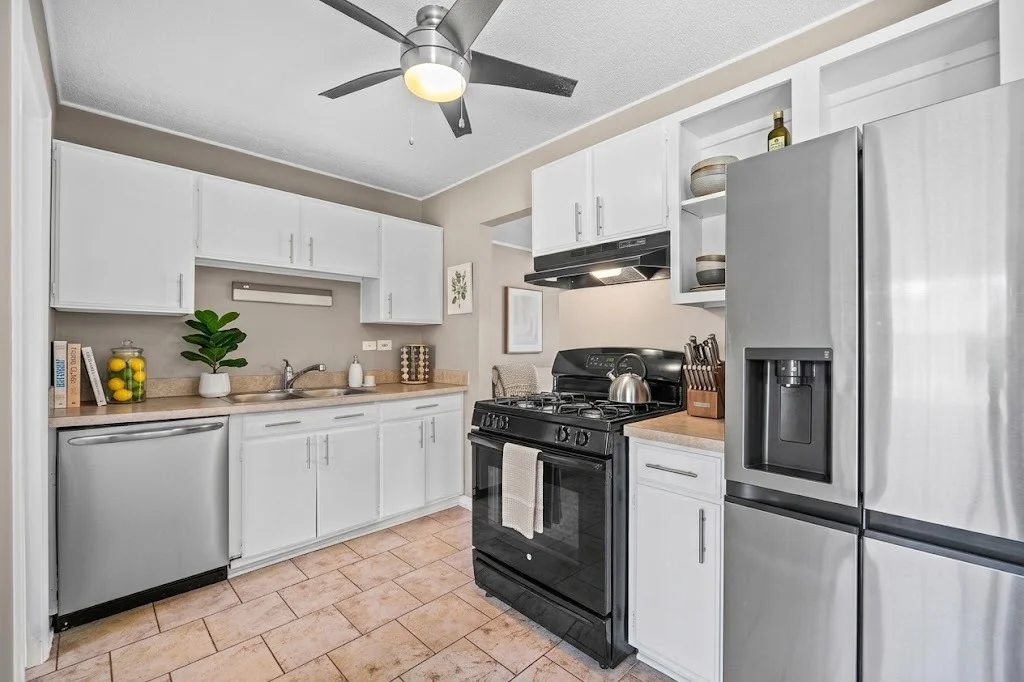 Photo of 1194 Windsor Lane