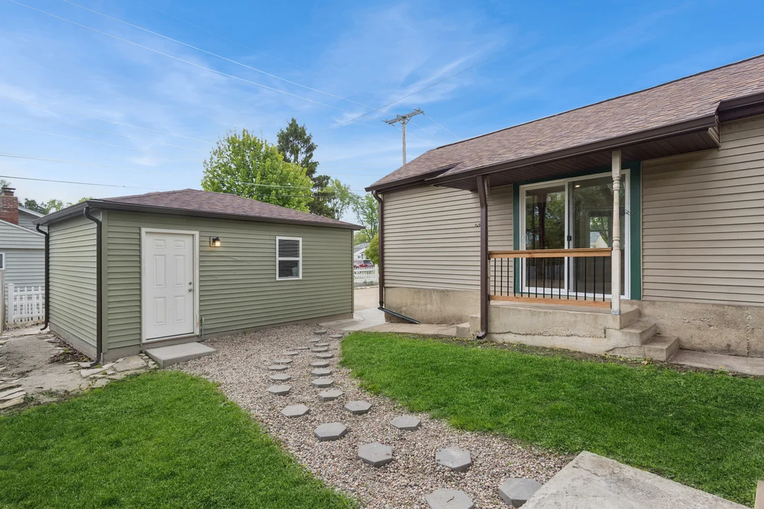 Photo of 1118 Manchester Road