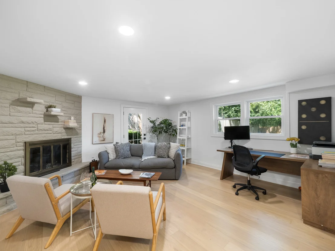Photo of 1349 Tinker Way