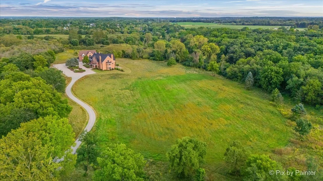 Photo of 5N719 Castle Drive