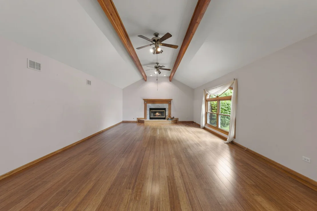 Photo of 19451 Stonehenge Drive