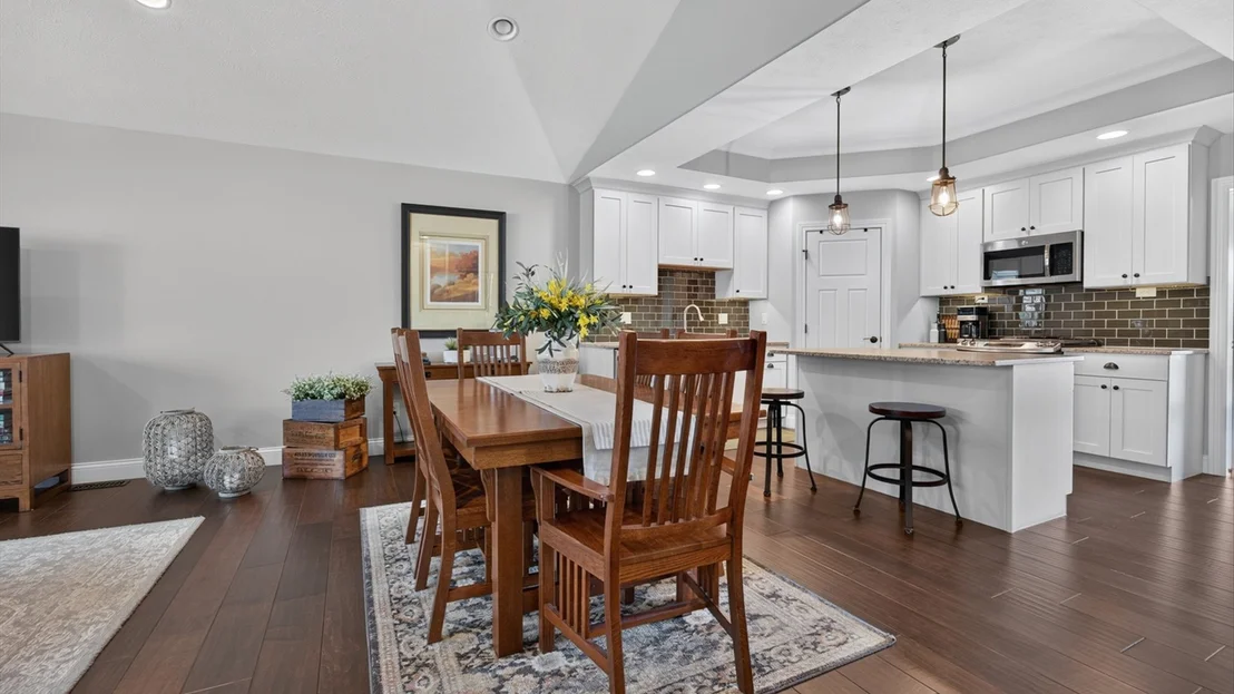 Photo of 2416 Shepard Road