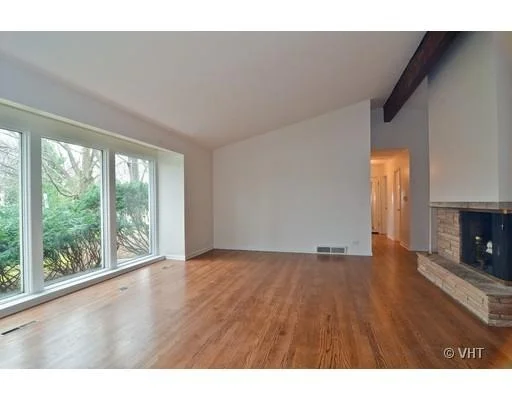 Photo of 1100 Manor Drive