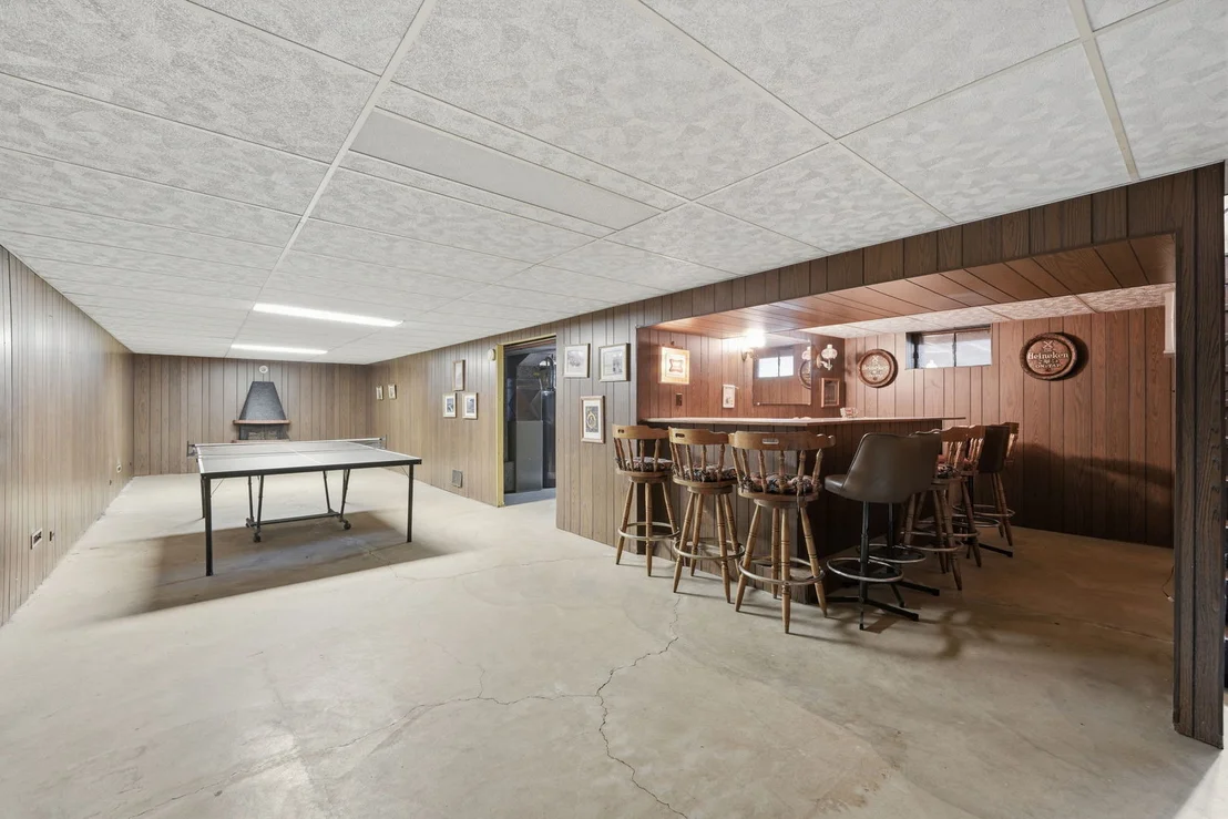 Photo of 730 W Beach Drive