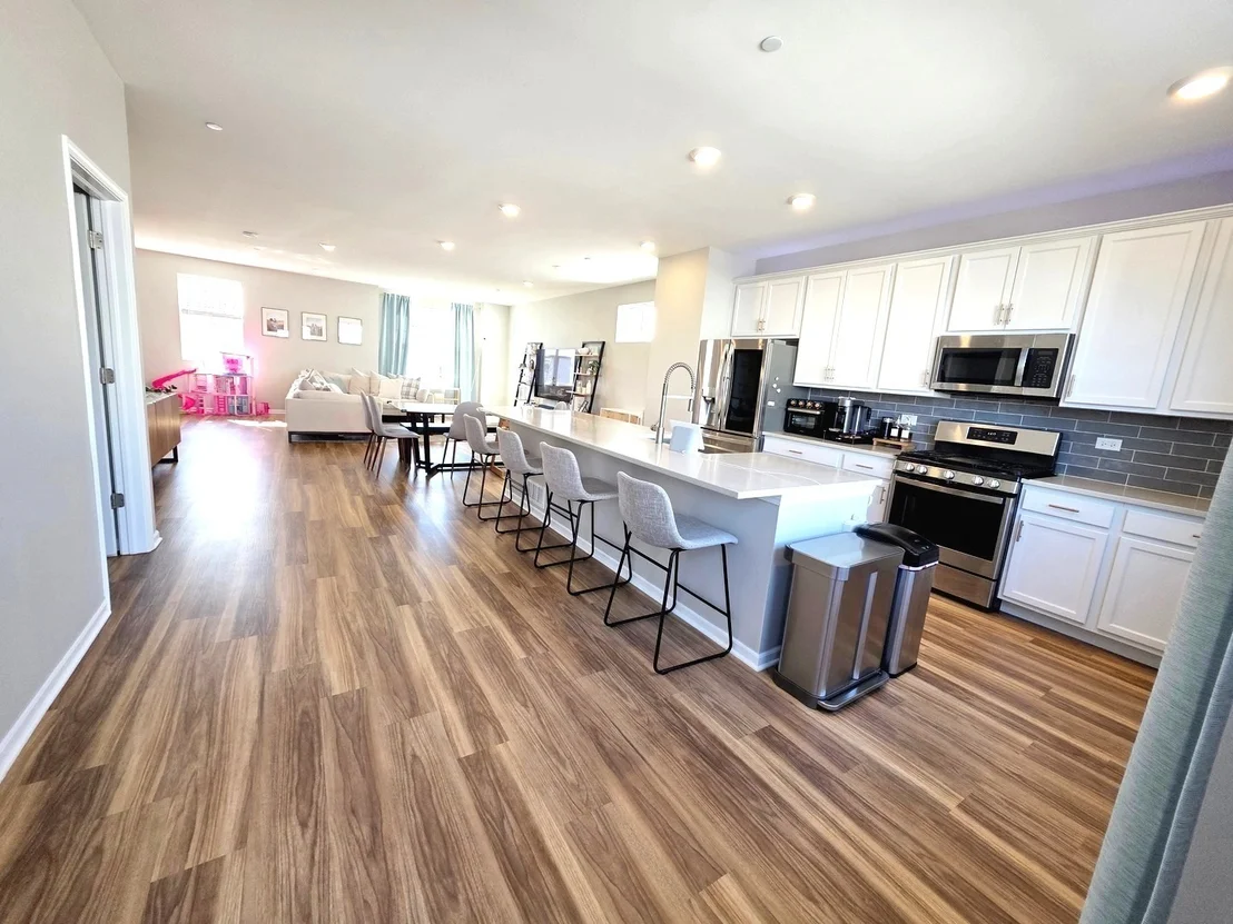 Photo of 2707 Lily Lane
