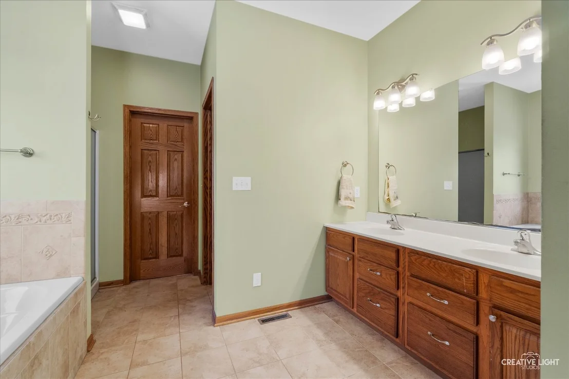 Photo of 457 Davis Drive