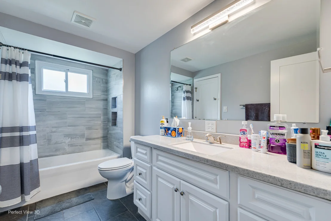 Photo of 5161 Bellaire Road
