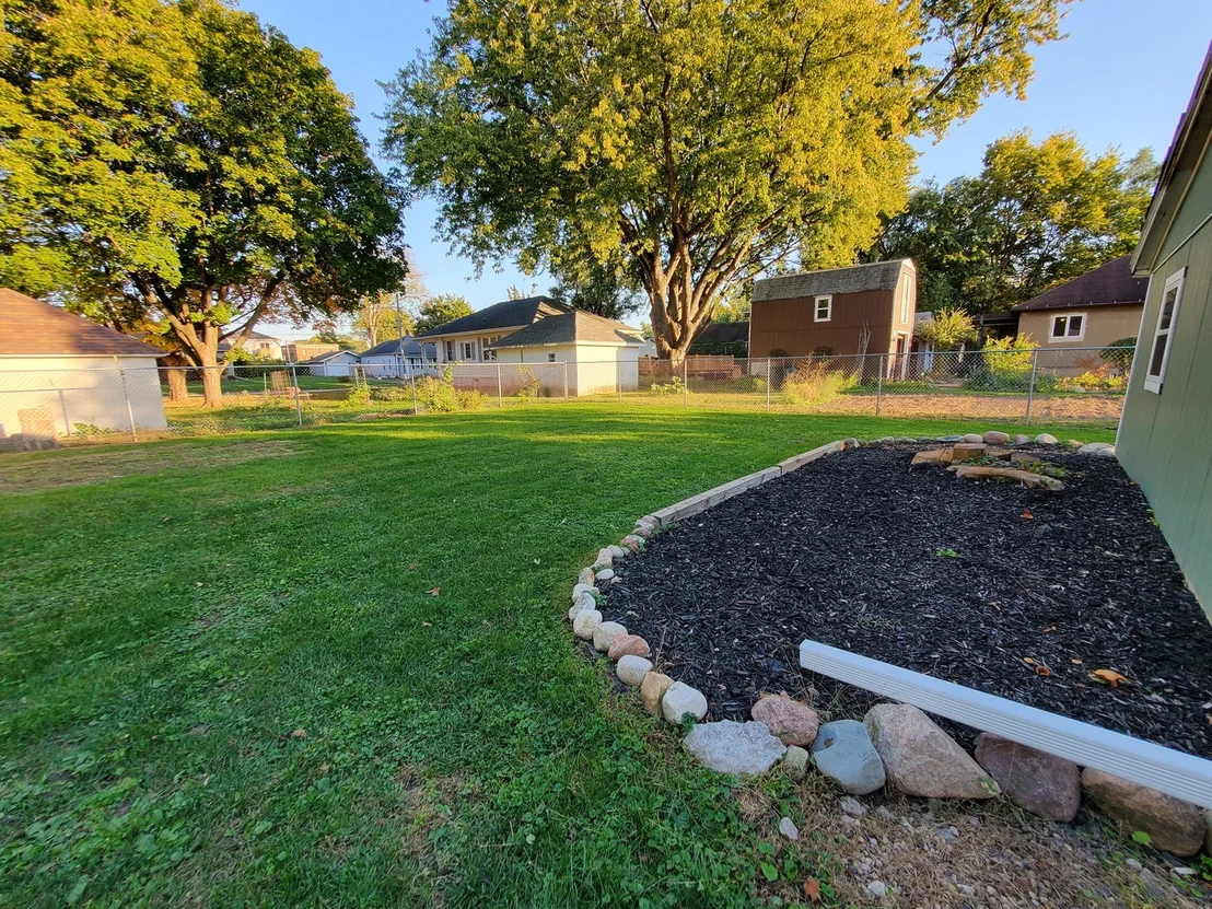 Photo of 736 Swift Avenue
