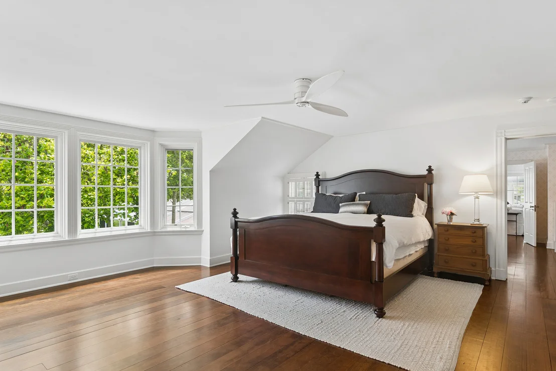 Photo of 332 Old Sutton Road