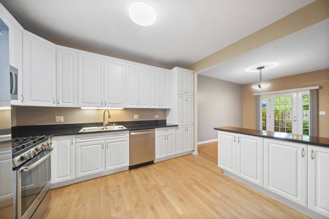 Photo of 1812 MONROE Court