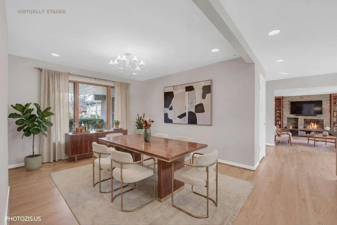 Photo of 3235 Robincrest Drive