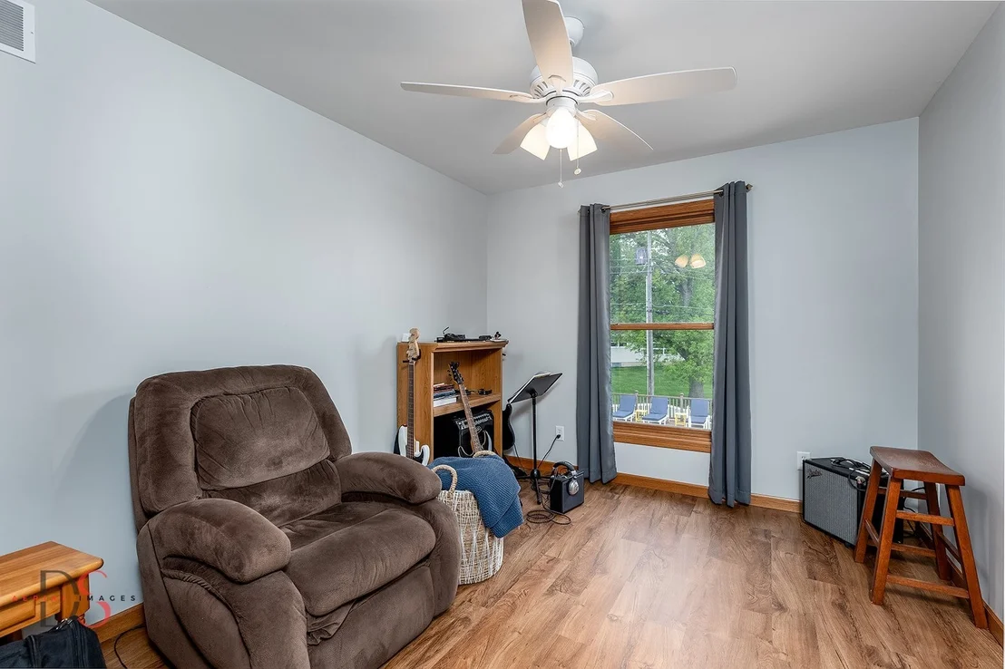 Photo of 849 Luke Street