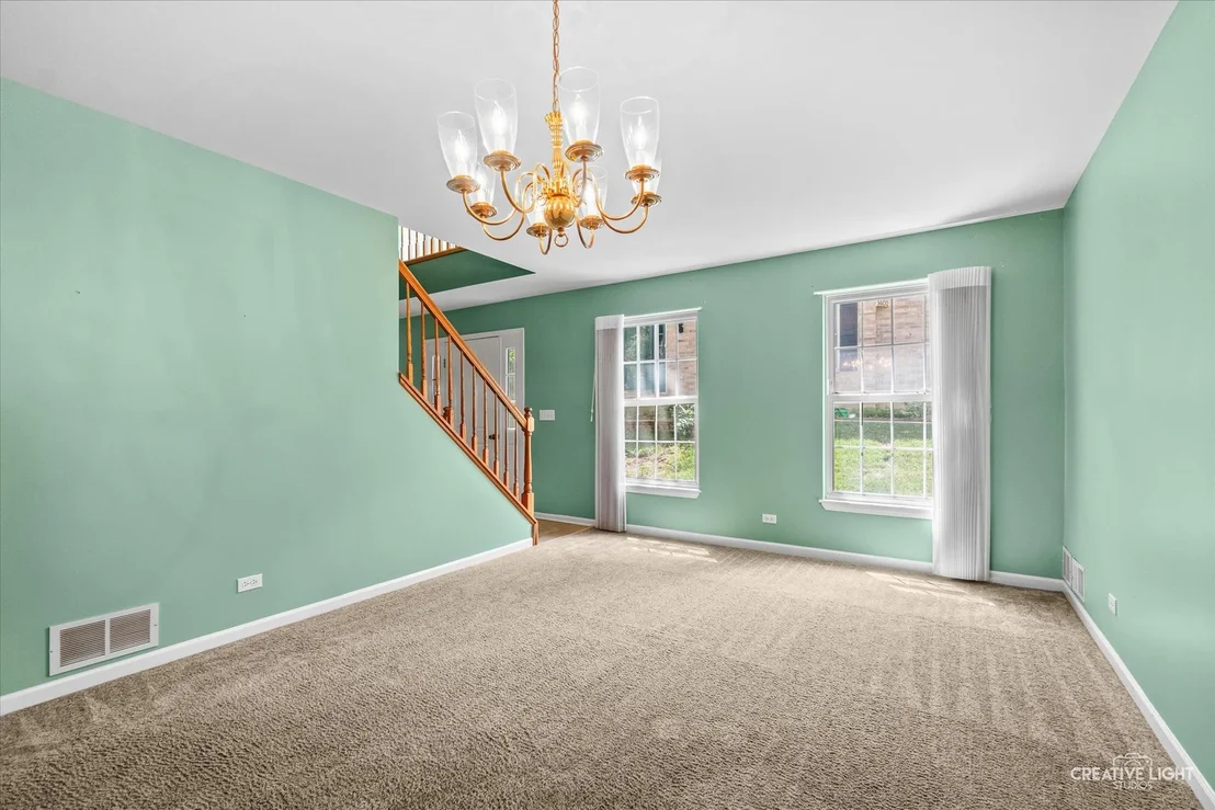 Photo of 1404 Laurel Oaks Drive