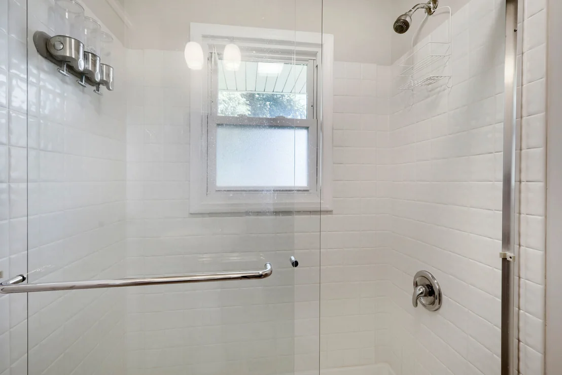 Photo of 1434 Maple Lane