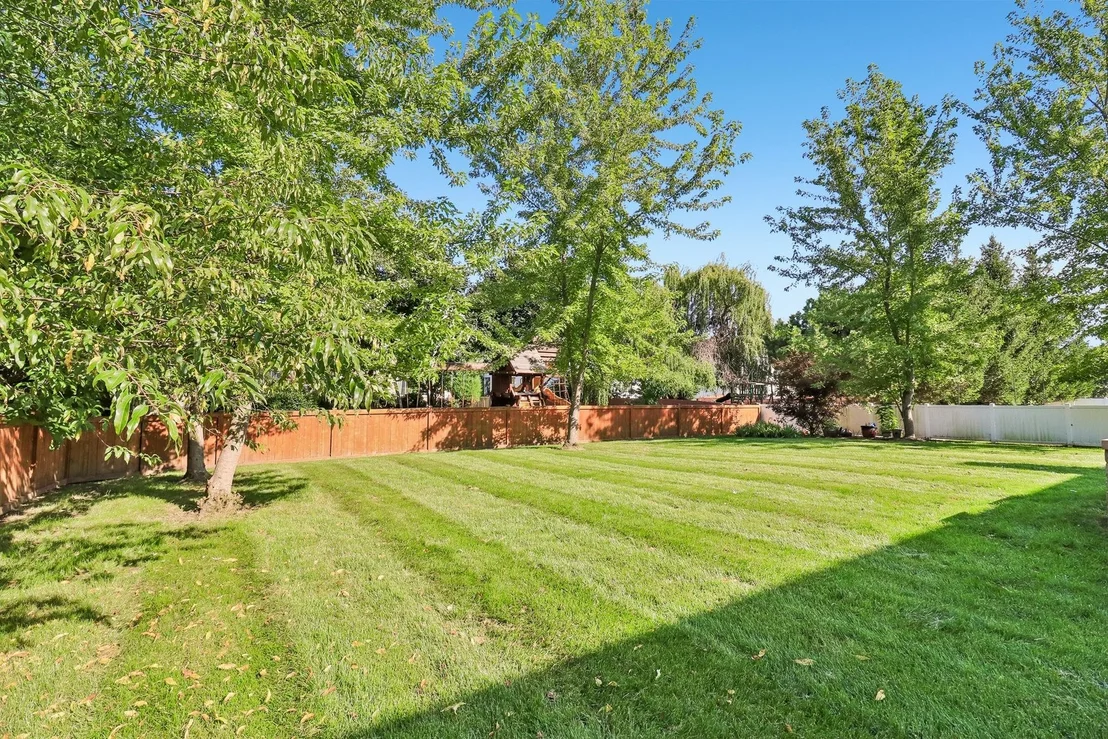 Photo of 1077 Neuhaven Drive