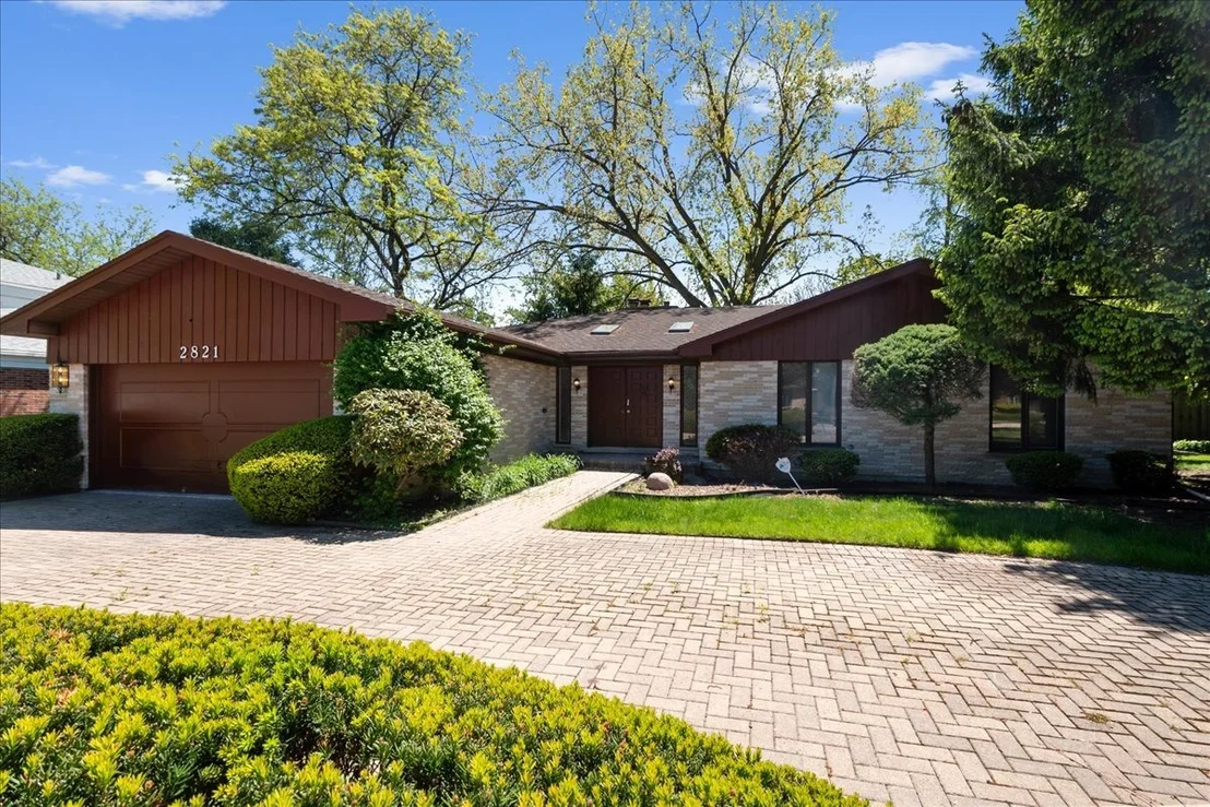 Photo of 2821 Covert Road