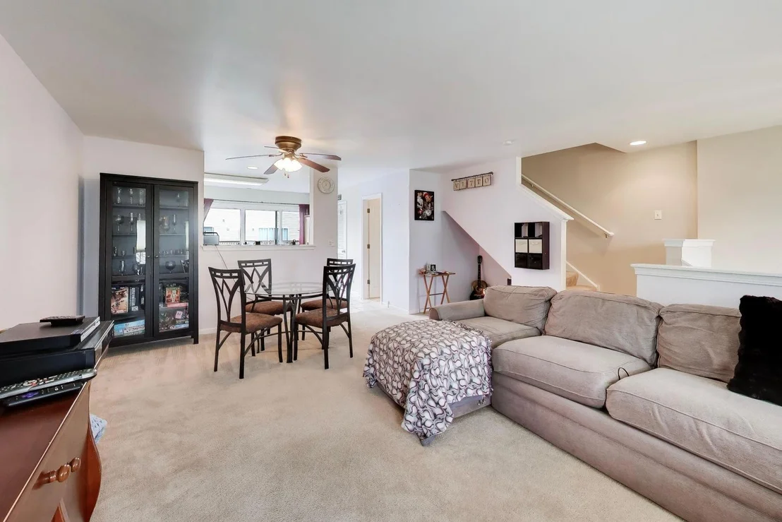 Photo of 1276 SHAMROCK Lane