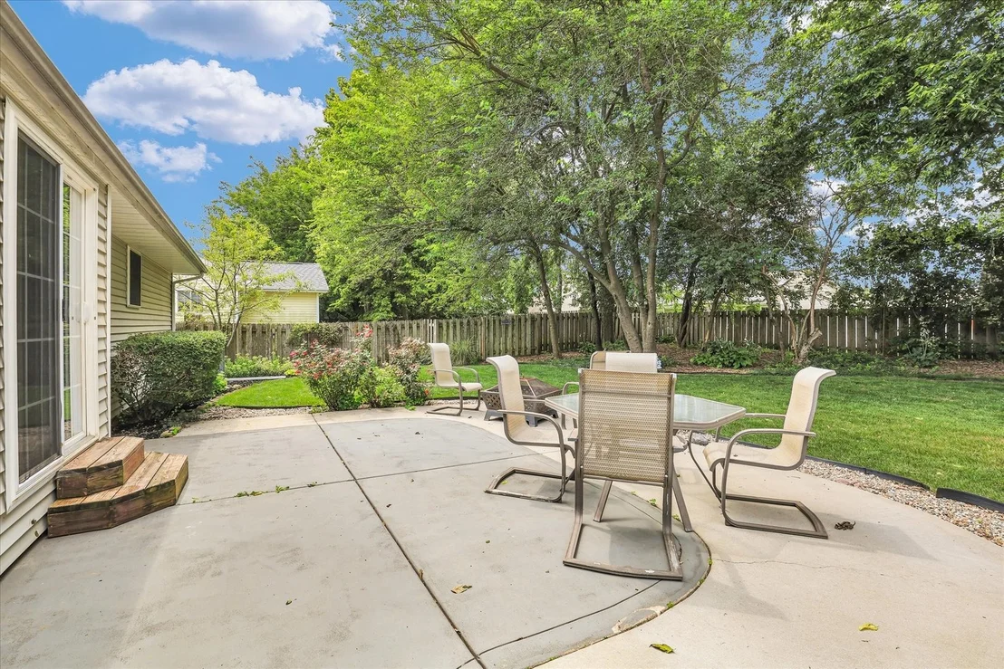 Photo of 2509 N Skyline Drive