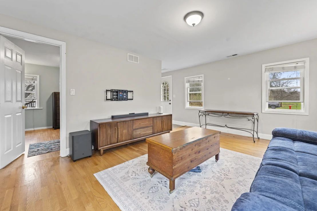 Photo of 4616 River Drive