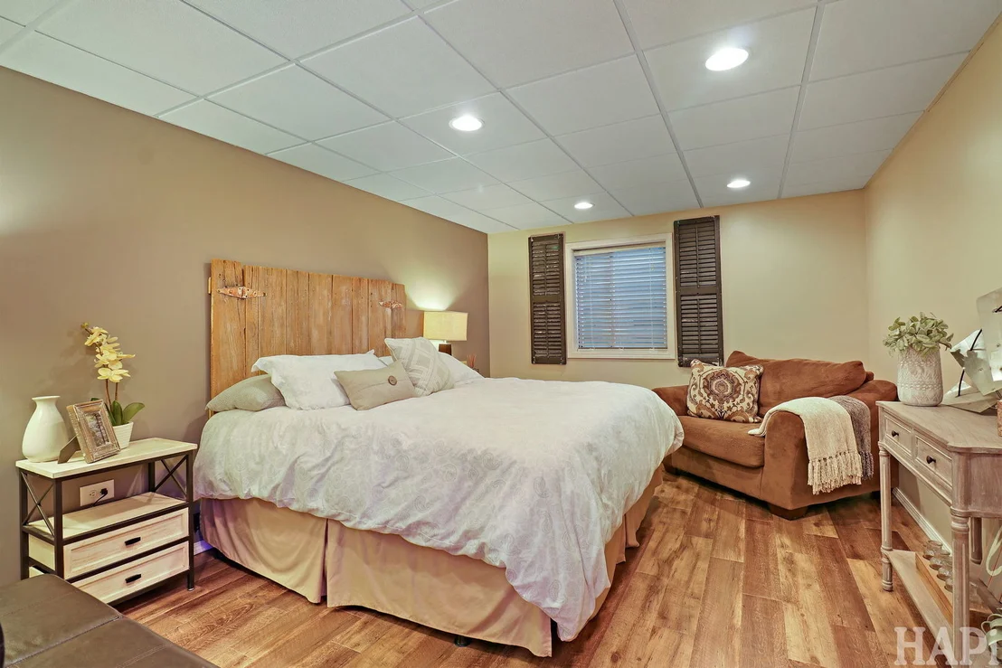 Photo of 326 Garrison Circle