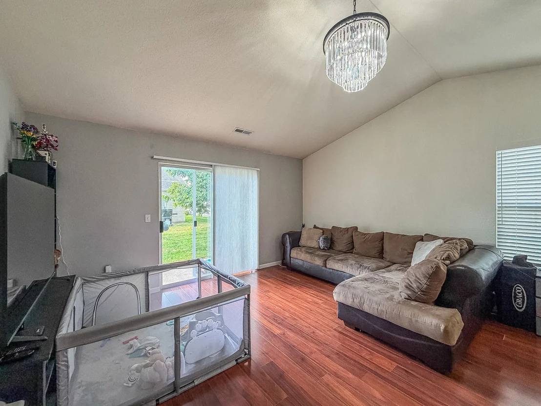 Photo of 711 Newton Drive