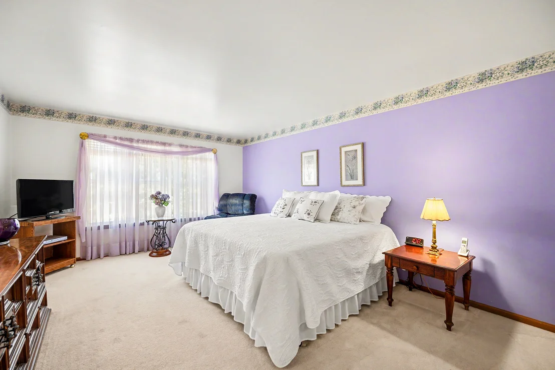 Photo of 21068 W Hazelnut Lane