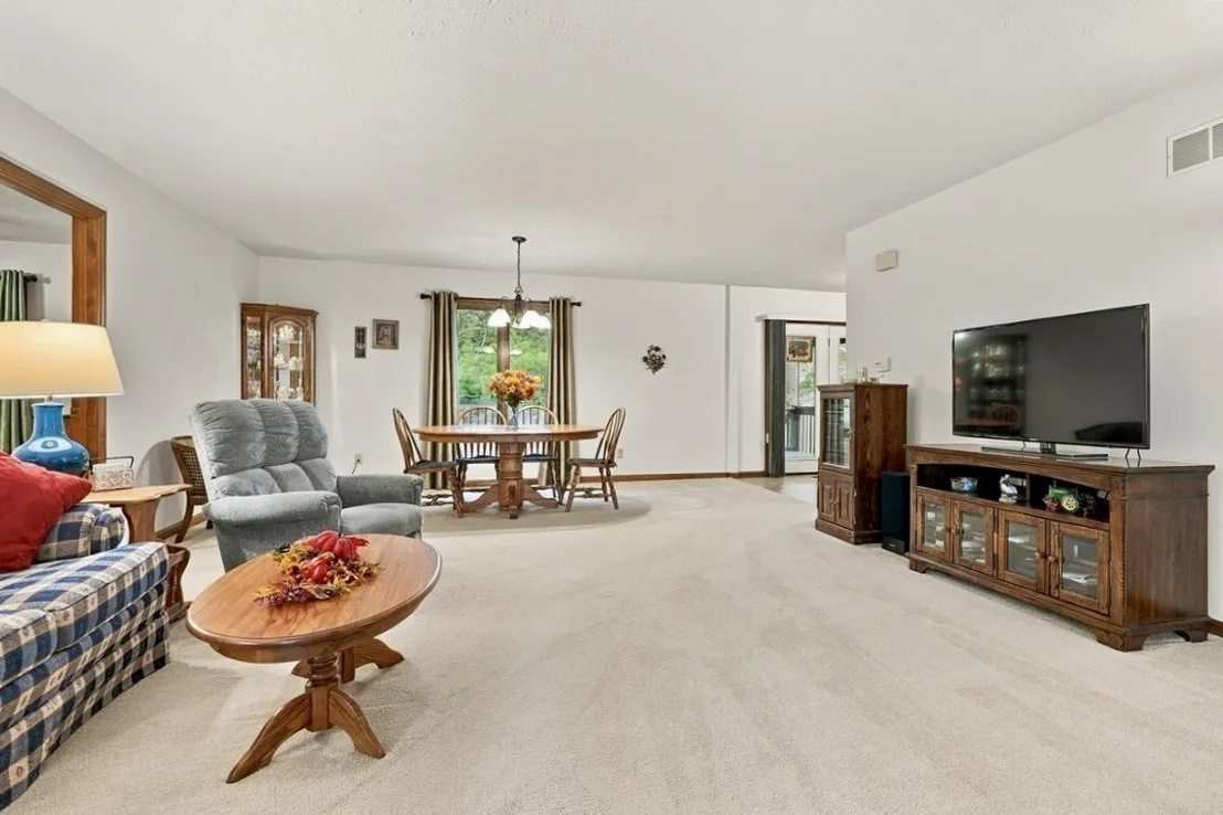 Photo of 113 Manor Circle