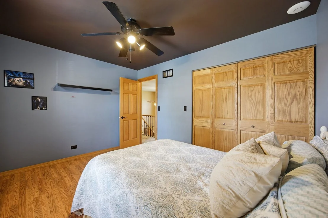 Photo of 702 Hickory Lane