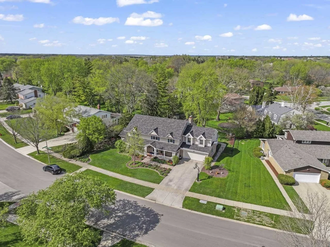 Photo of 2245 Tanglewood Drive