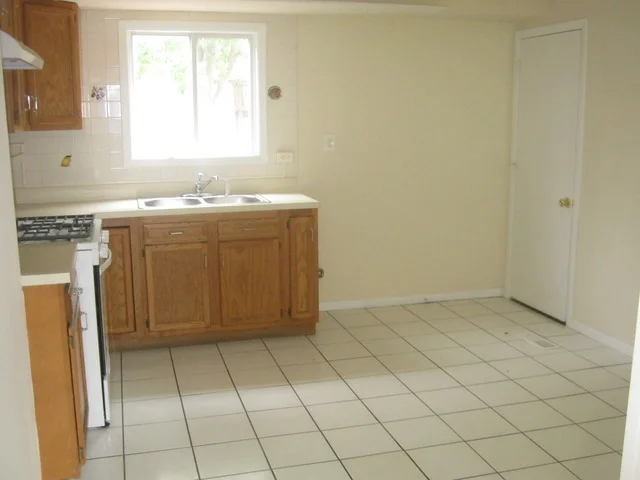 Photo of 532 Spruce Road