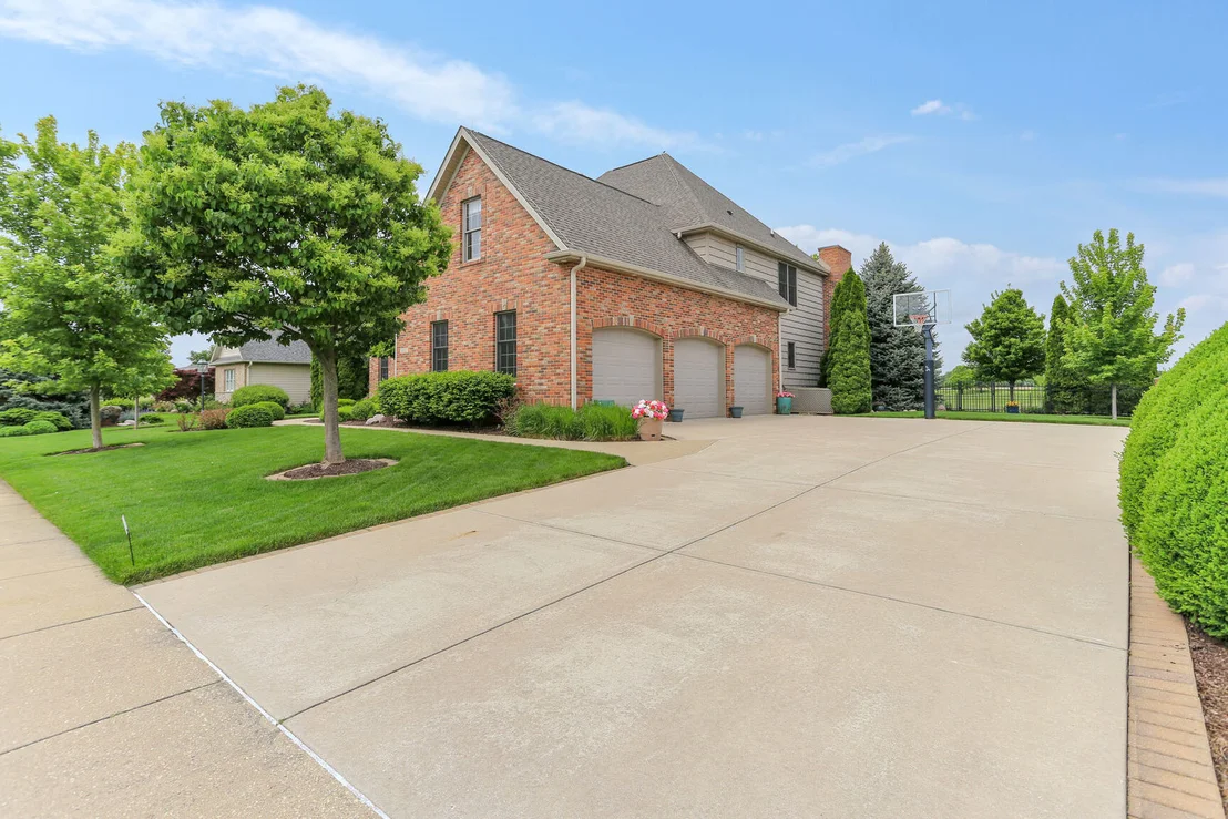 Photo of 2602 Castlerock Drive