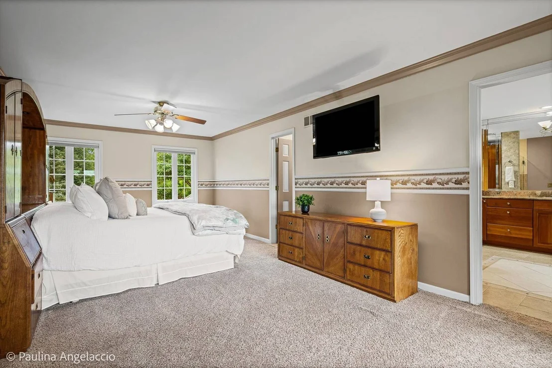 Photo of 22256 Cambridge Drive