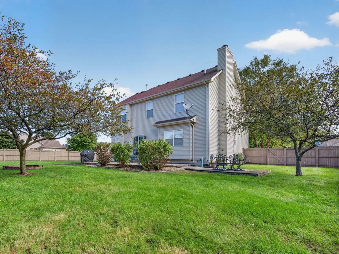 Photo of 1010 Heritage Drive