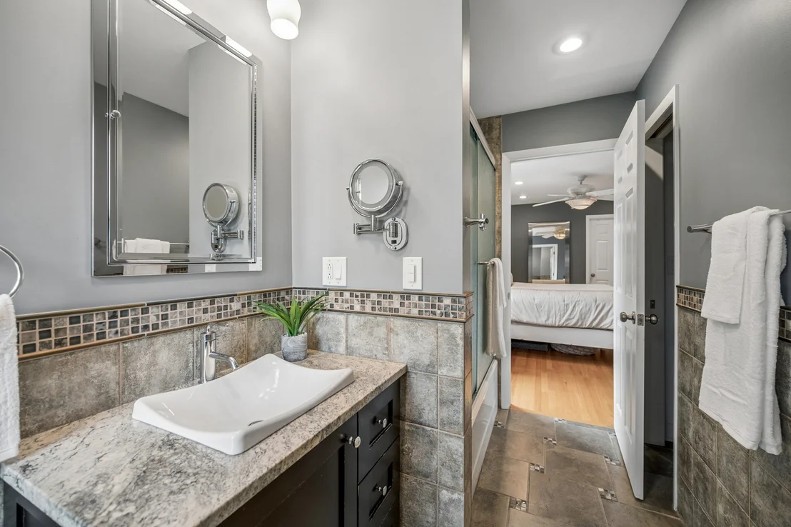 Photo of 128 Parkview Road