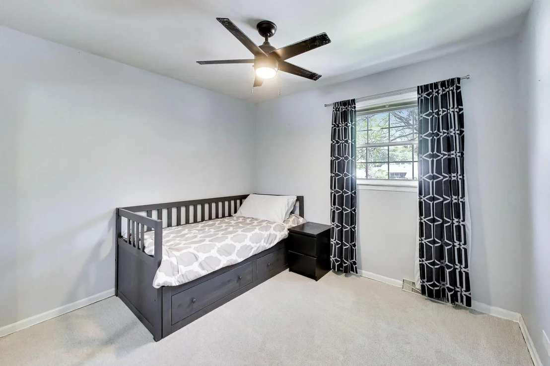Photo of 142 N Cady Drive
