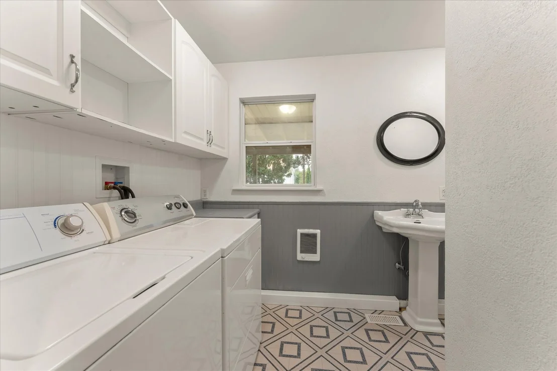 Photo of 2712 Alton Drive