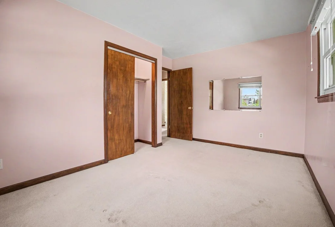Photo of 10 Imperial Drive