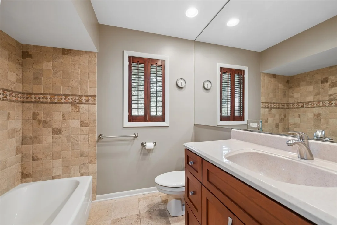 Photo of 1655 Forest Drive