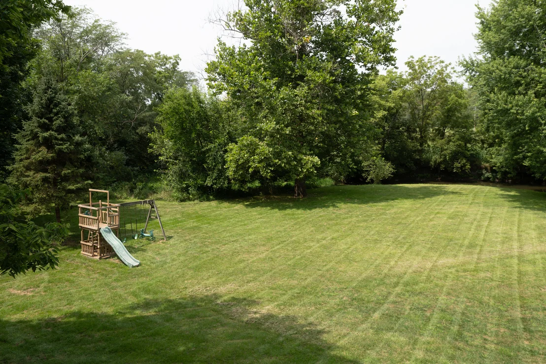 Photo of 37322 Comanche Drive
