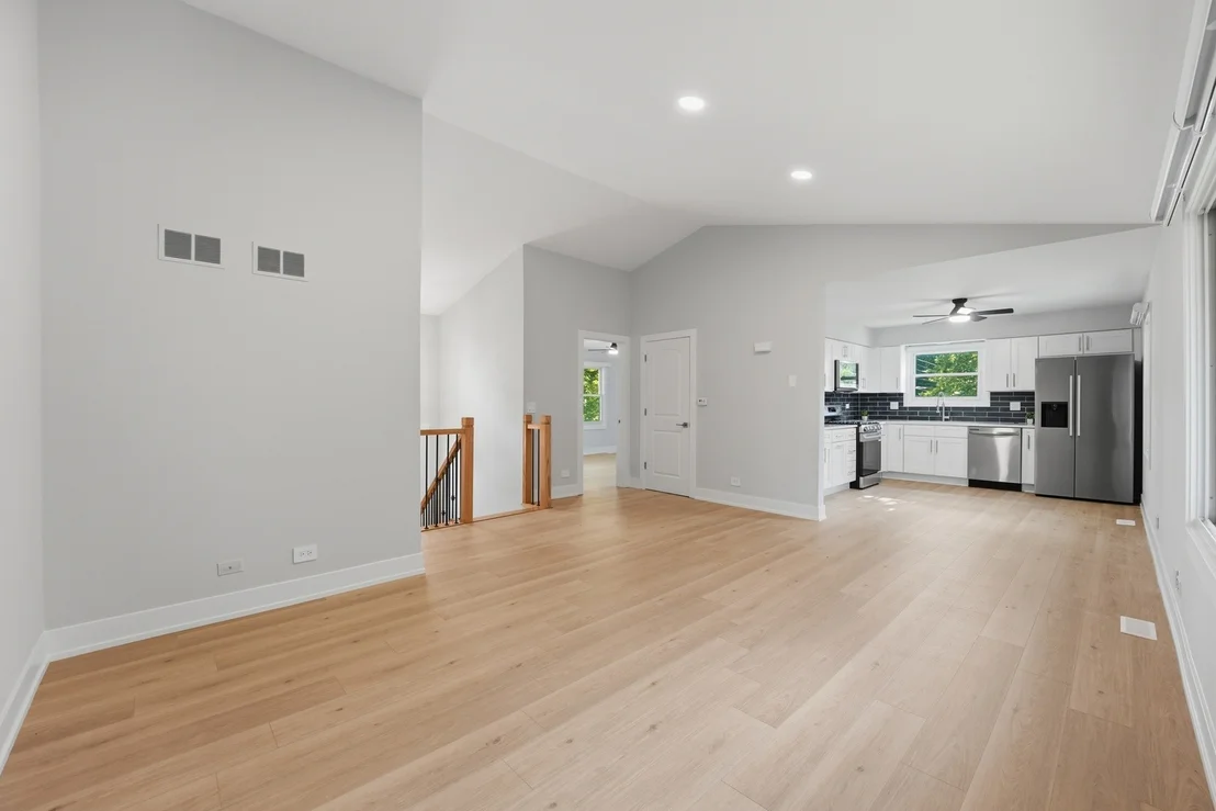 Photo of 136 edgewater Drive