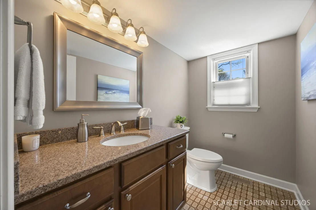 Photo of 836 Buttonwood Circle