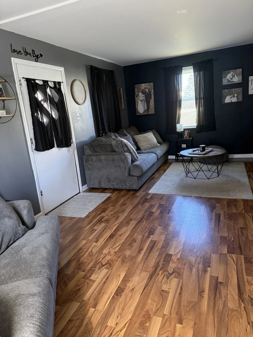 Photo of 223 N Peru Avenue