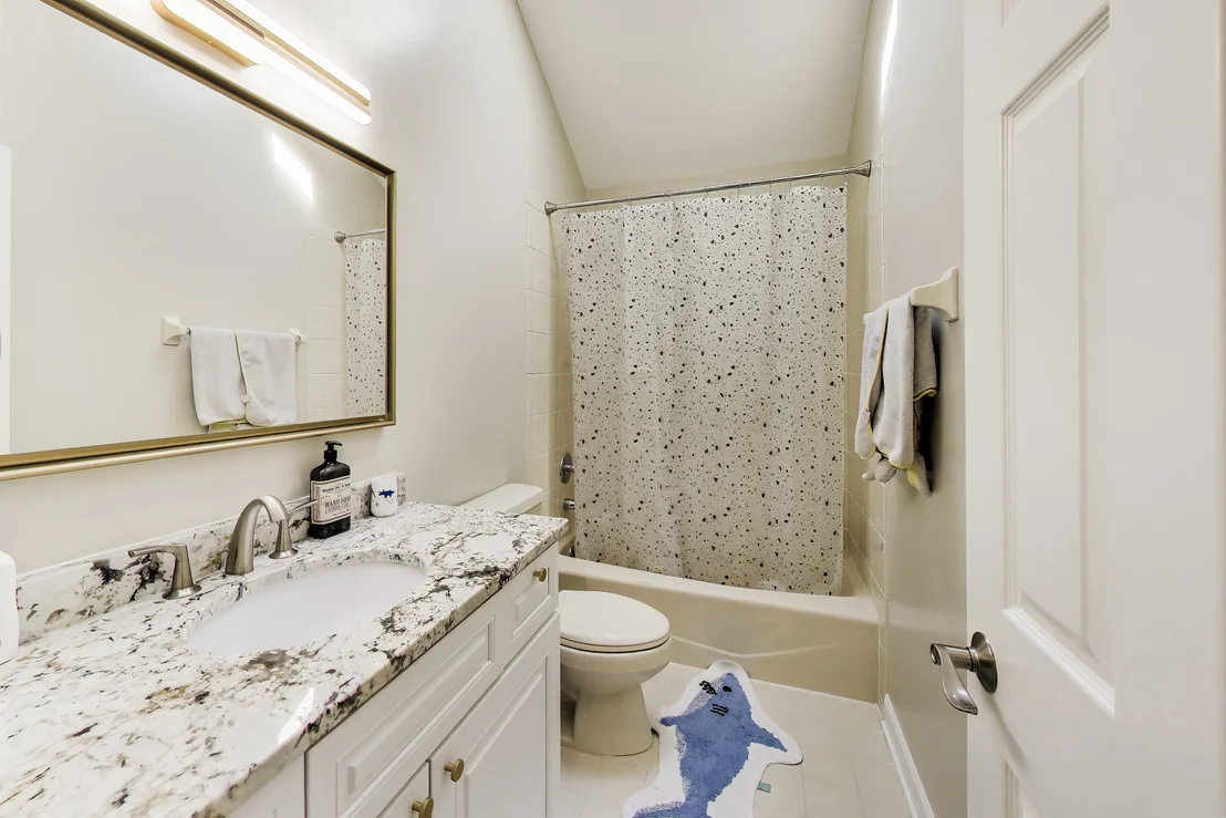 Photo of 2198 Brookside Lane