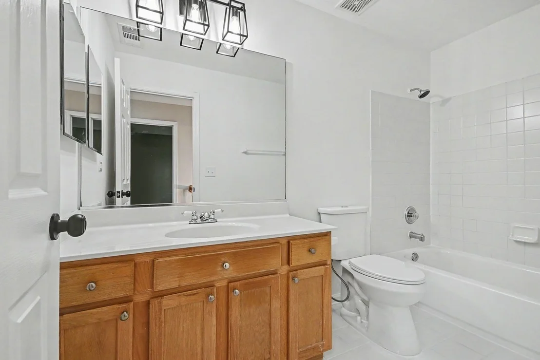 Photo of 1057 Rosefield Lane