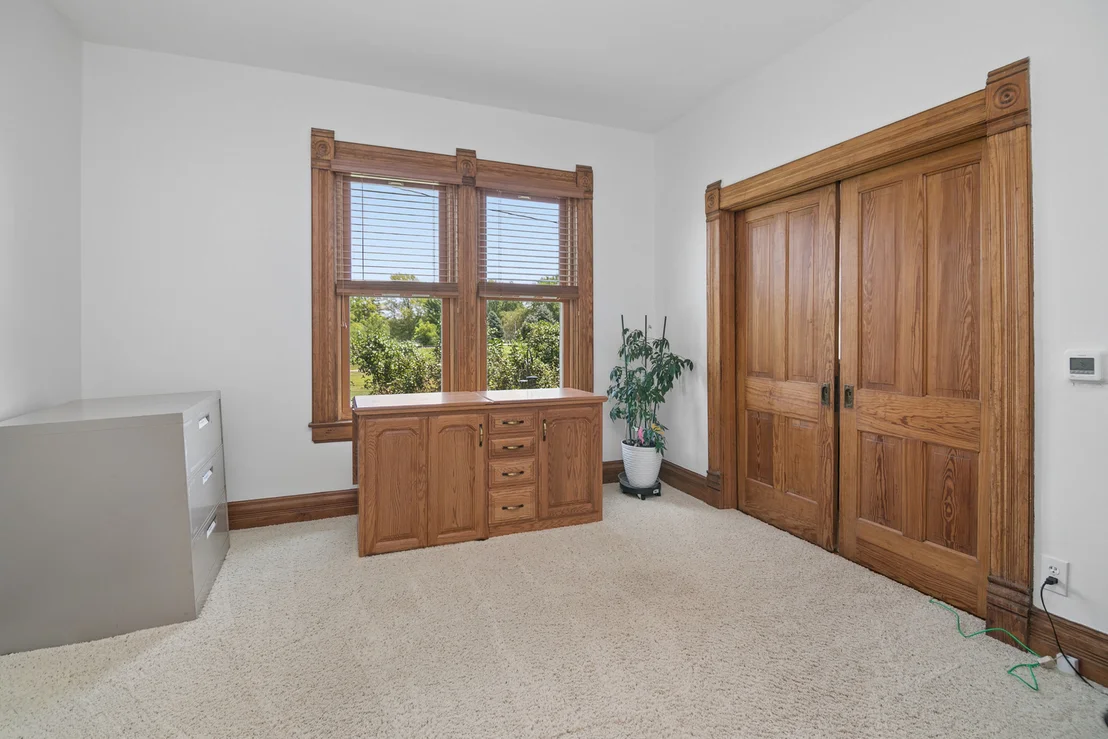 Photo of 125 W 1st Avenue