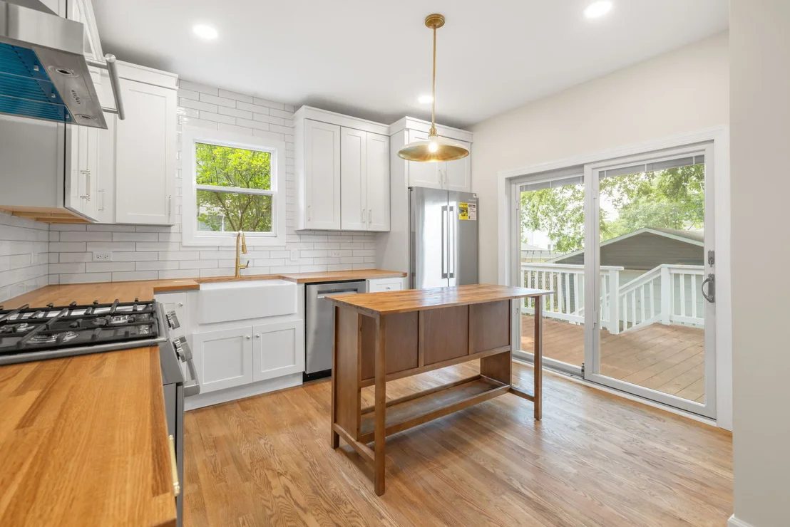 Photo of 4142 Wolf Road