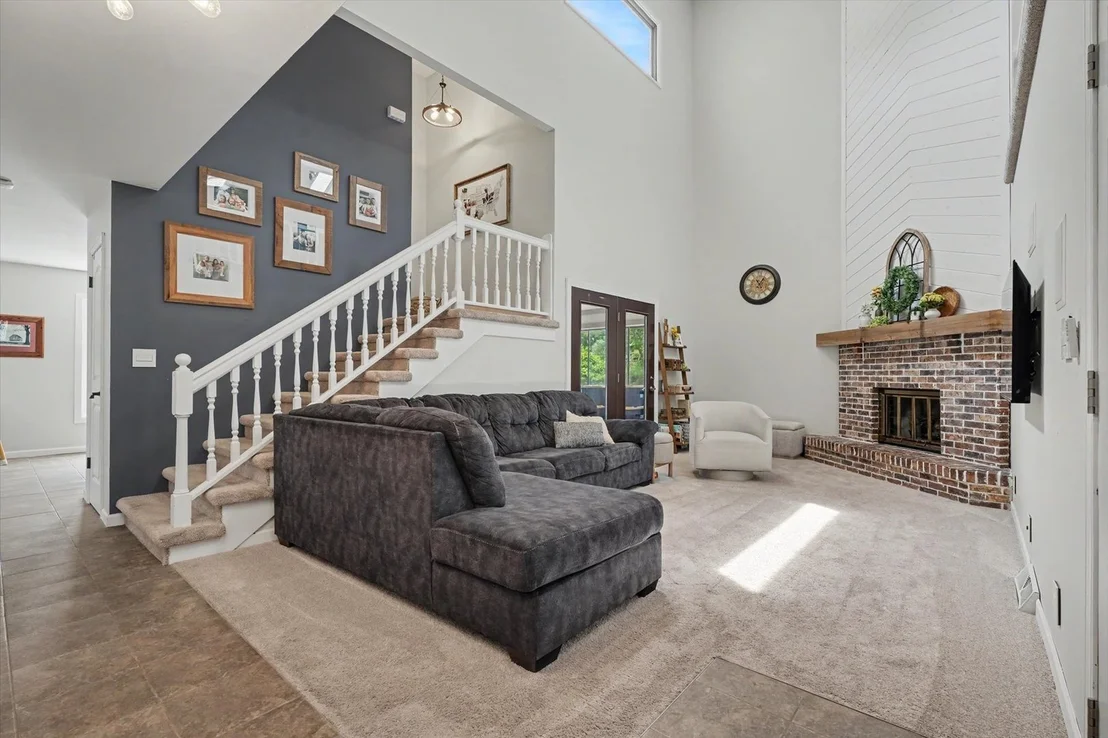 Photo of 1 James Court